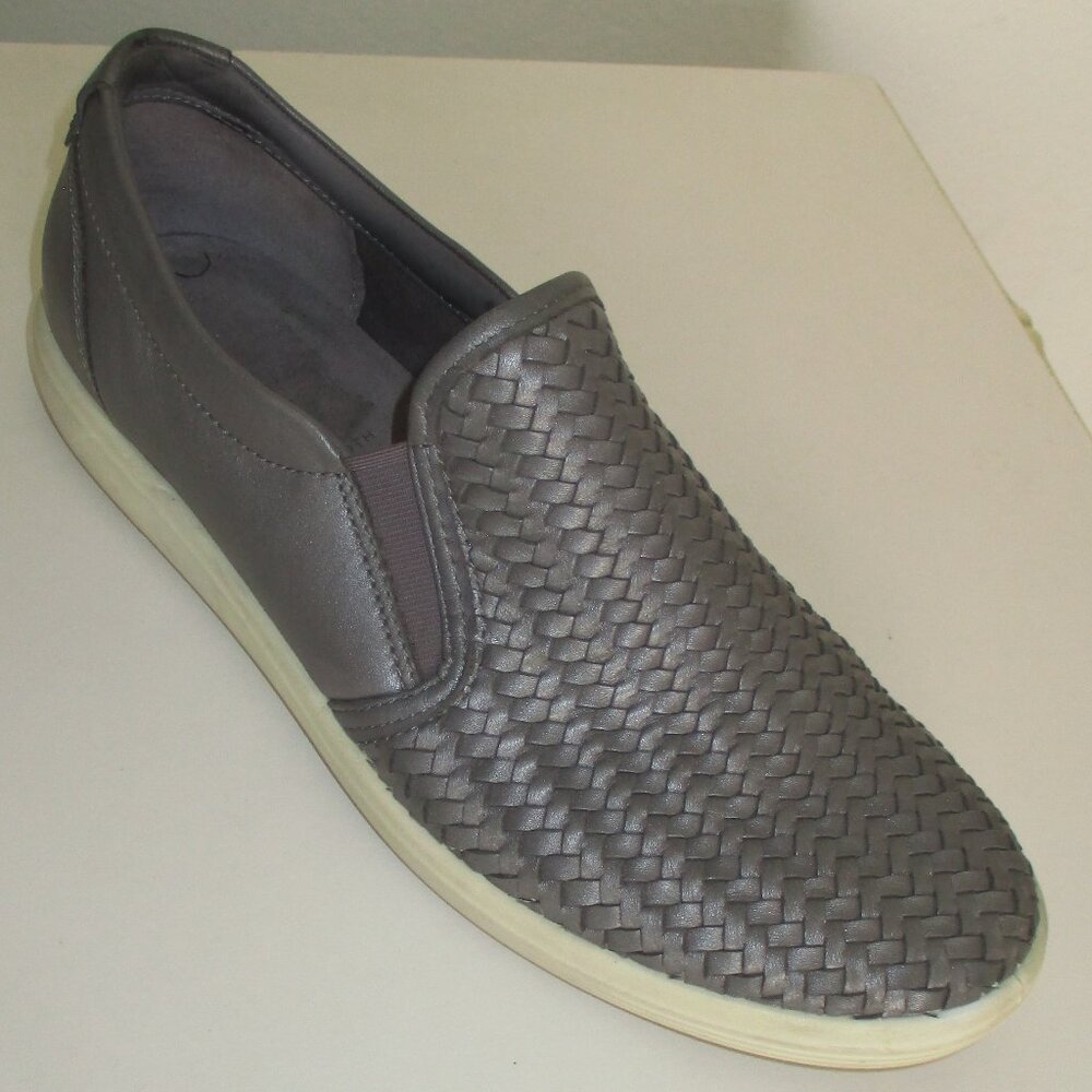 Ecco Soft7 Womens Pewter Woven Leather Flat Loafer - Size 10.5M or 41 EUR